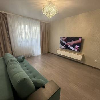 Сдается 2-х комнатная квартира, 70 м²