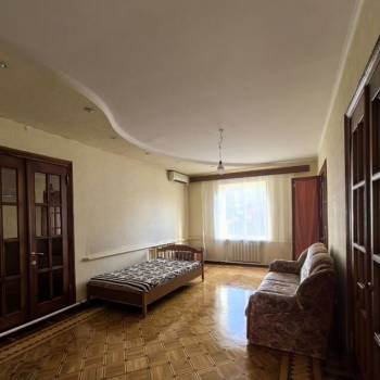 Сдается Многокомнатная квартира, 70 м²
