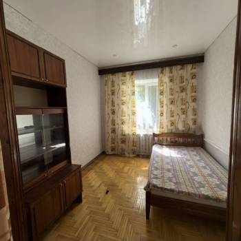 Сдается Многокомнатная квартира, 70 м²