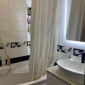 Сдается Многокомнатная квартира, 78 м²