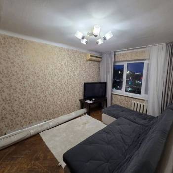 Сдается Многокомнатная квартира, 57 м²