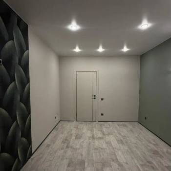 Продается 1-комнатная квартира, 40 м²