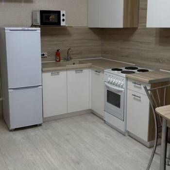 Сдается 1-комнатная квартира, 38 м²