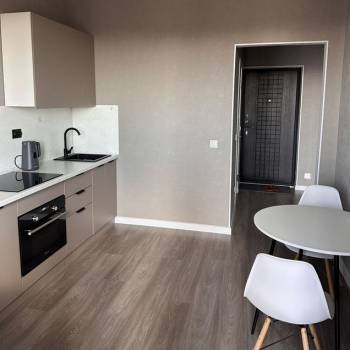 Сдается 1-комнатная квартира, 37 м²