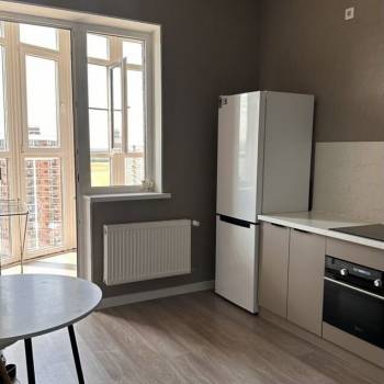 Сдается 1-комнатная квартира, 37 м²