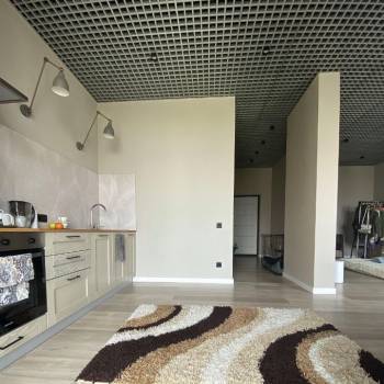 Продается 1-комнатная квартира, 48 м²