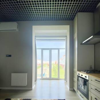 Продается 1-комнатная квартира, 48 м²