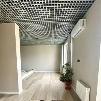 Продается 1-комнатная квартира, 48 м²