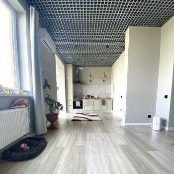 Продается 1-комнатная квартира, 48 м²