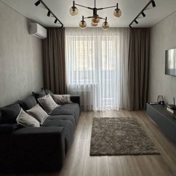 Продается 1-комнатная квартира, 36,8 м²