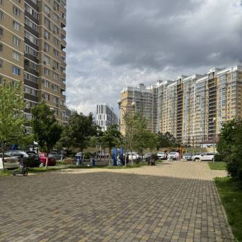 Продается 1-комнатная квартира, 42,7 м²