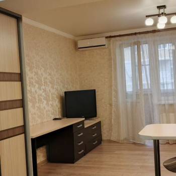 Сдается 1-комнатная квартира, 32 м²