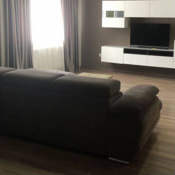 Сдается 2-х комнатная квартира, 65 м²