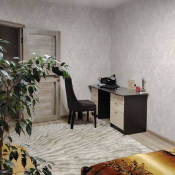 Продается 1-комнатная квартира, 40,4 м²