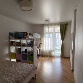 Продается 1-комнатная квартира, 56,2 м²