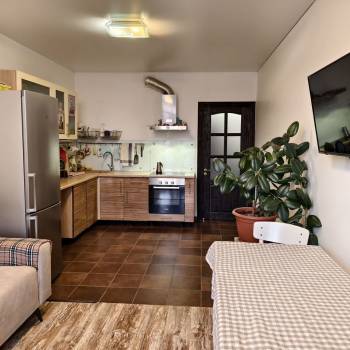Продается 1-комнатная квартира, 56,2 м²