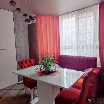 Продается 1-комнатная квартира, 46 м²
