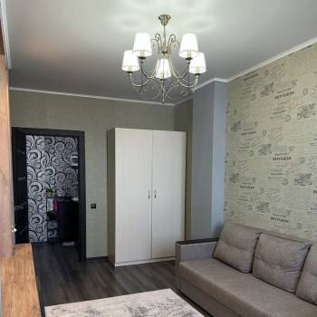 Сдается 1-комнатная квартира, 39 м²
