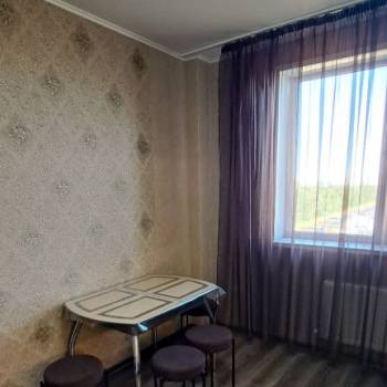 Сдается 1-комнатная квартира, 39 м²
