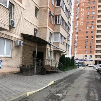 Сдается 1-комнатная квартира, 38 м²