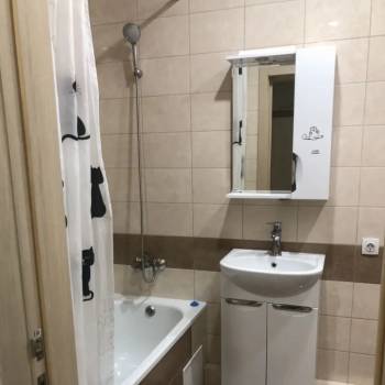 Сдается 1-комнатная квартира, 38 м²