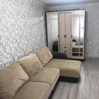 Сдается 1-комнатная квартира, 37 м²