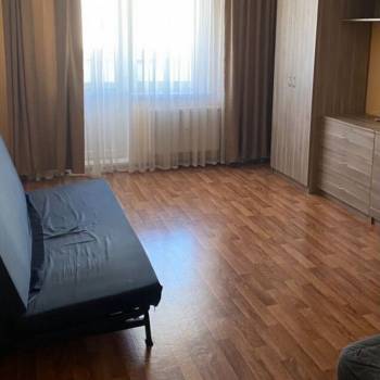Сдается 1-комнатная квартира, 40 м²