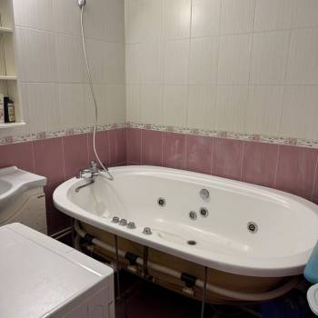 Сдается 2-х комнатная квартира, 56 м²