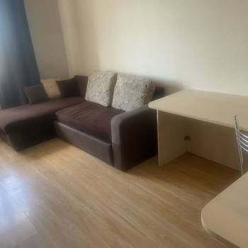 Продается 1-комнатная квартира, 37 м²