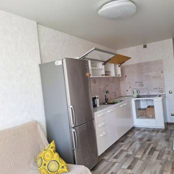 Продается 1-комнатная квартира, 38 м²