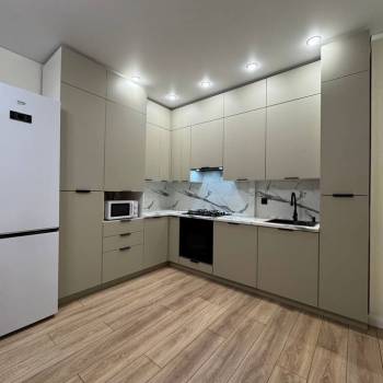 Сдается 2-х комнатная квартира, 65,7 м²