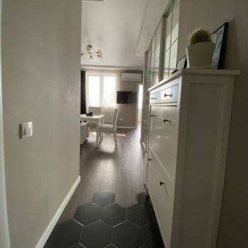 Продается 1-комнатная квартира, 41 м²