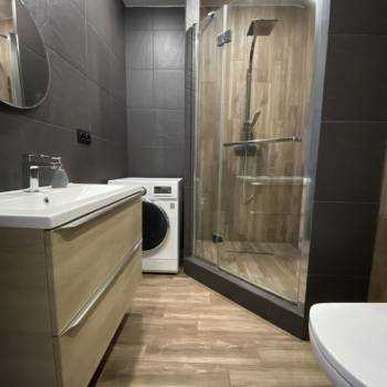 Продается 1-комнатная квартира, 41 м²