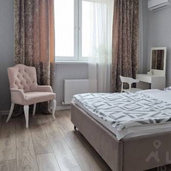 Сдается 1-комнатная квартира, 49,9 м²