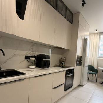 Продается 2-х комнатная квартира, 60 м²