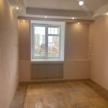Продается 3-х комнатная квартира, 61 м²