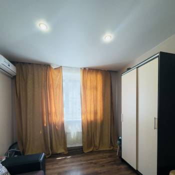 Продается 1-комнатная квартира, 27,4 м²