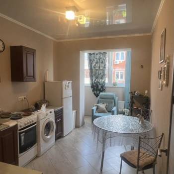 Продается 1-комнатная квартира, 34 м²