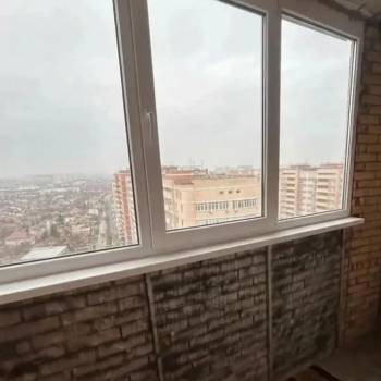 Продается 1-комнатная квартира, 42 м²