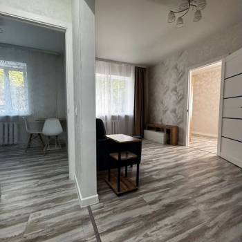 Продается 2-х комнатная квартира, 42 м²