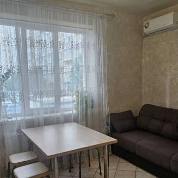 Продается 1-комнатная квартира, 41,5 м²