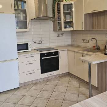 Продается 1-комнатная квартира, 41,5 м²