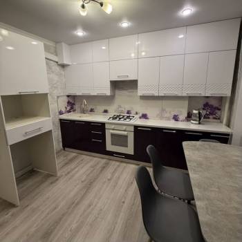 Сдается 2-х комнатная квартира, 70 м²