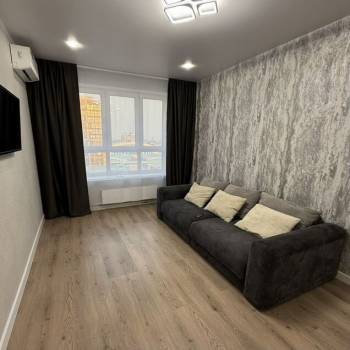 Сдается 1-комнатная квартира, 38 м²
