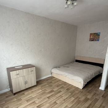 Сдается 1-комнатная квартира, 31,8 м²