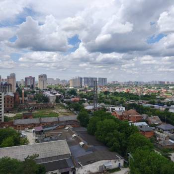Сдается 2-х комнатная квартира, 94 м²