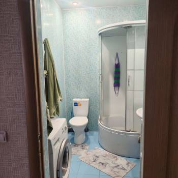 Сдается 2-х комнатная квартира, 94 м²