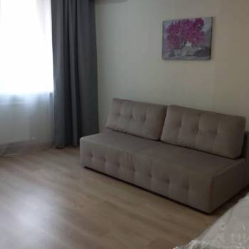 Сдается 1-комнатная квартира, 40 м²