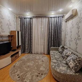 Продается 1-комнатная квартира, 33 м²