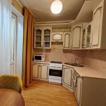 Продается 1-комнатная квартира, 33 м²